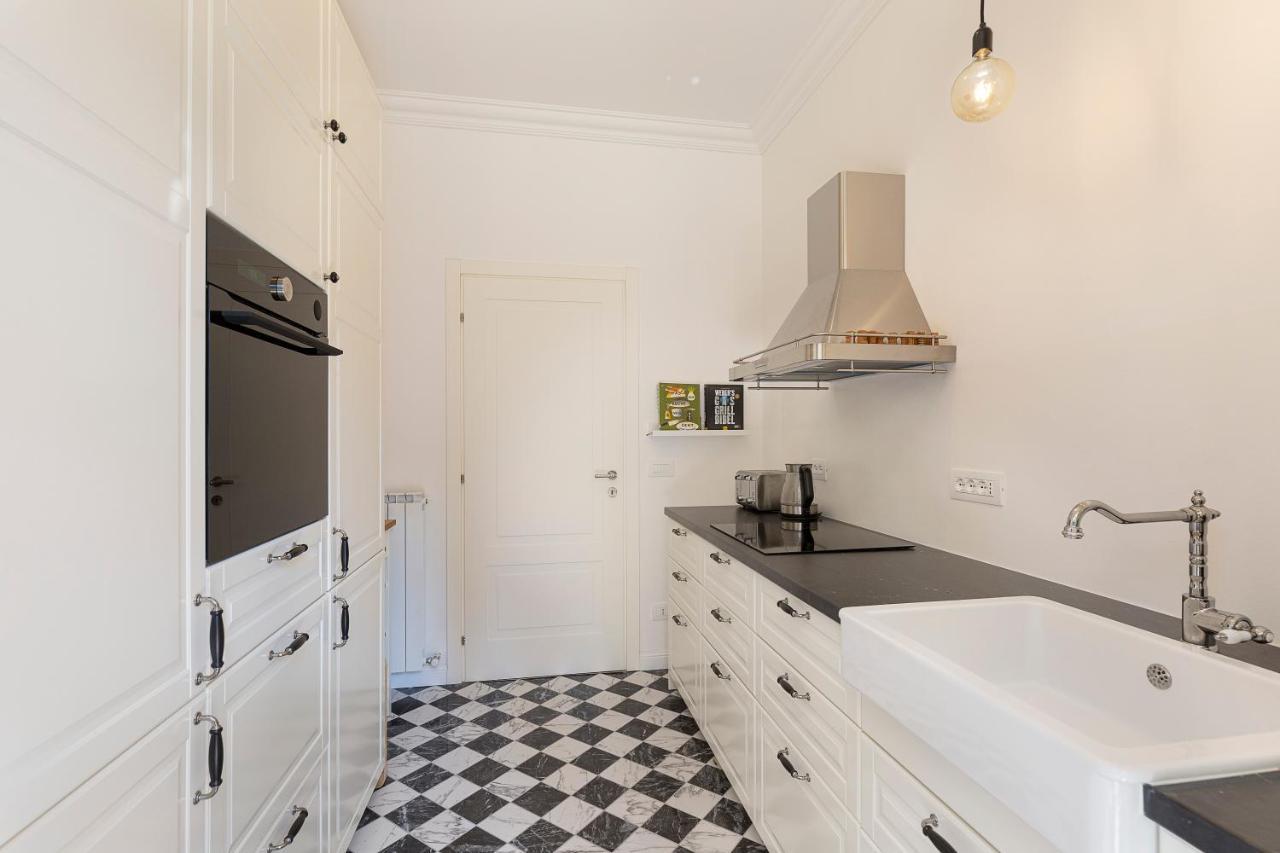 Apartment 270